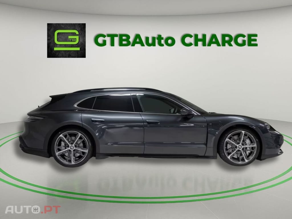Porsche Taycan I.V.A DEDUTIVEL Turbo