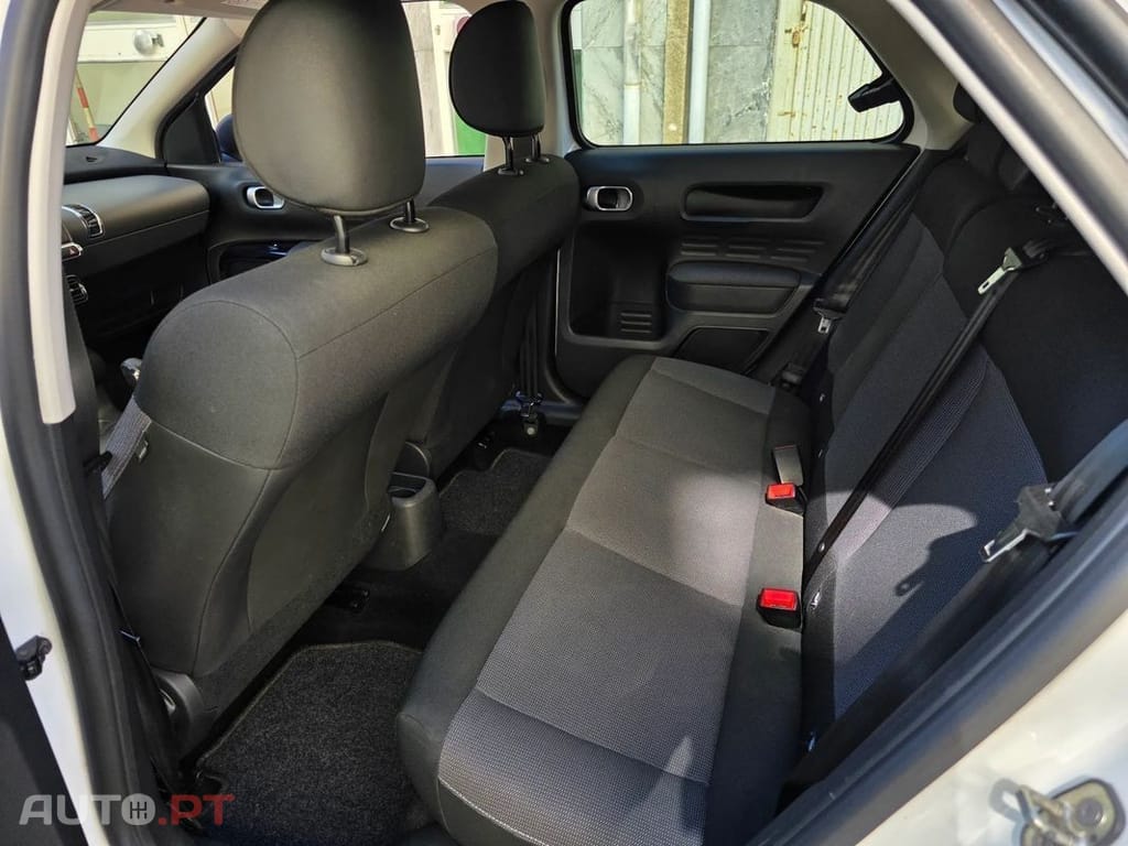 Citroën C4 Cactus PureTech 82 Feel — fotografia 10