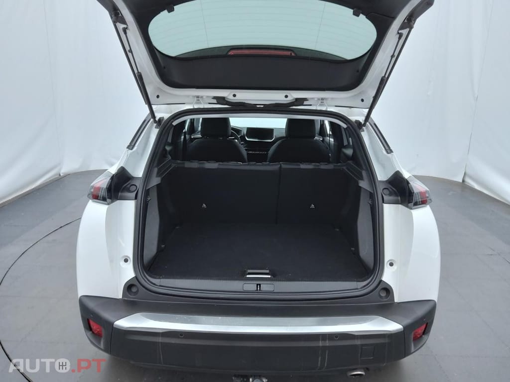 Peugeot 2008 1.5 BlueHDi Allure Pack EAT8