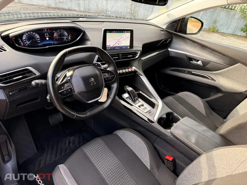 Peugeot 3008 1.6 BlueHDi Allure EAT6