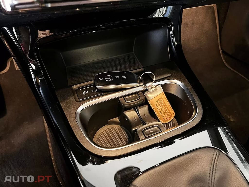 Mercedes-Benz CLA 180 d Shooting Brake Business Solutions
