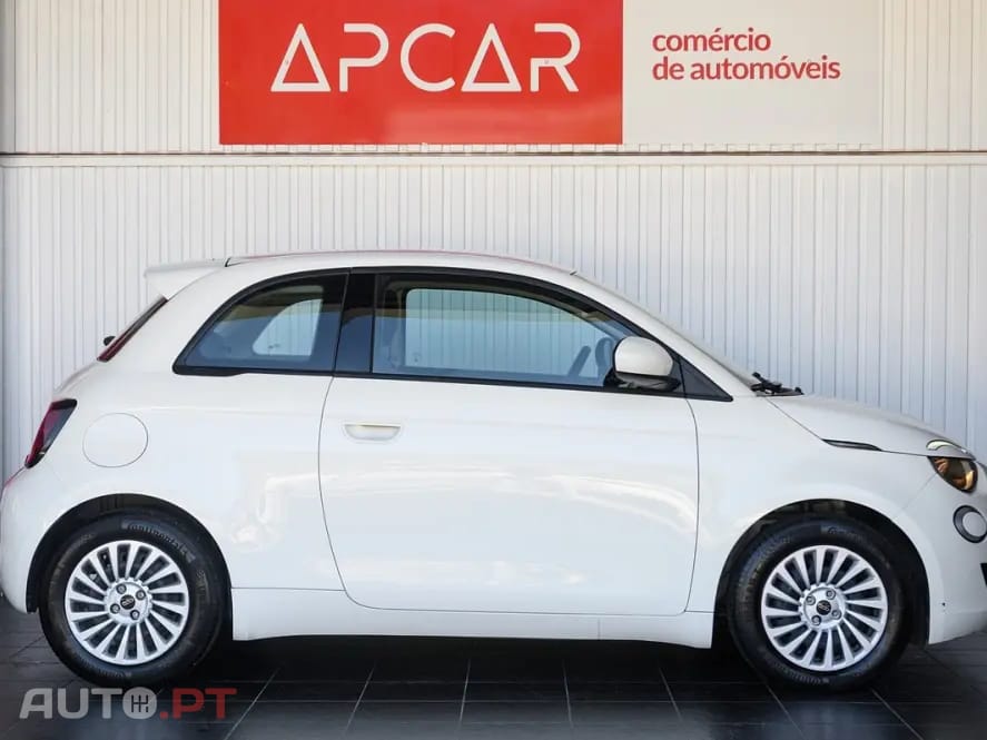 Fiat 500e Action — fotografia 2