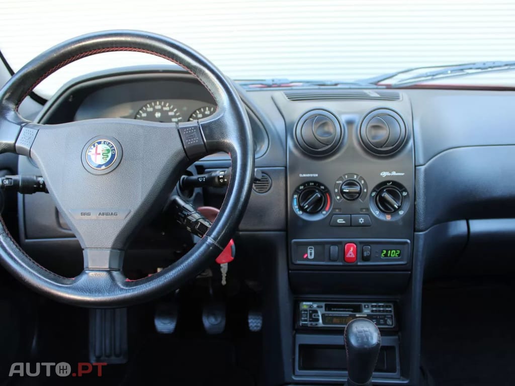 Alfa Romeo 146 1.4 TS 16V Lusso