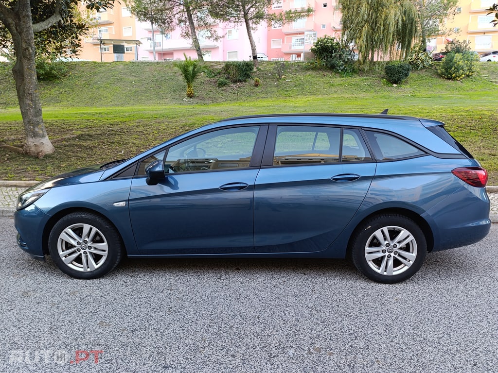 Opel Astra Sports Tourer Sports Tourer Executive sport