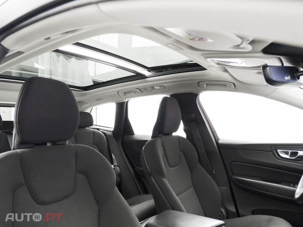 Volvo XC60 2.0 T6 PHEV Inscription Expression AWD