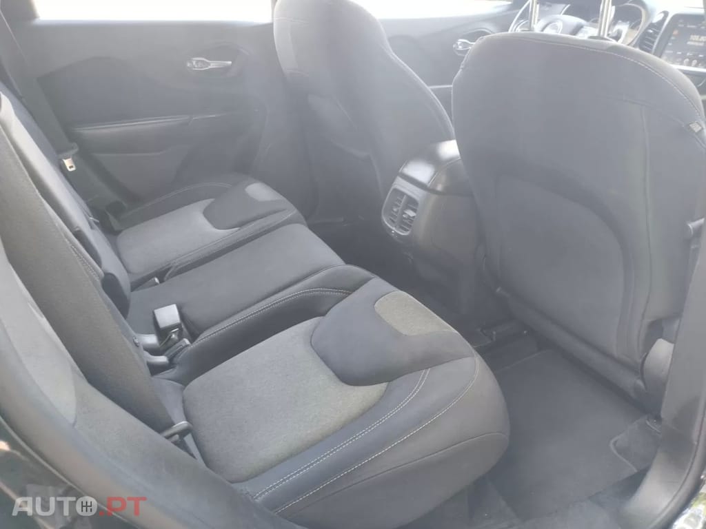 Jeep Cherokee 2.0 MJD Longitude