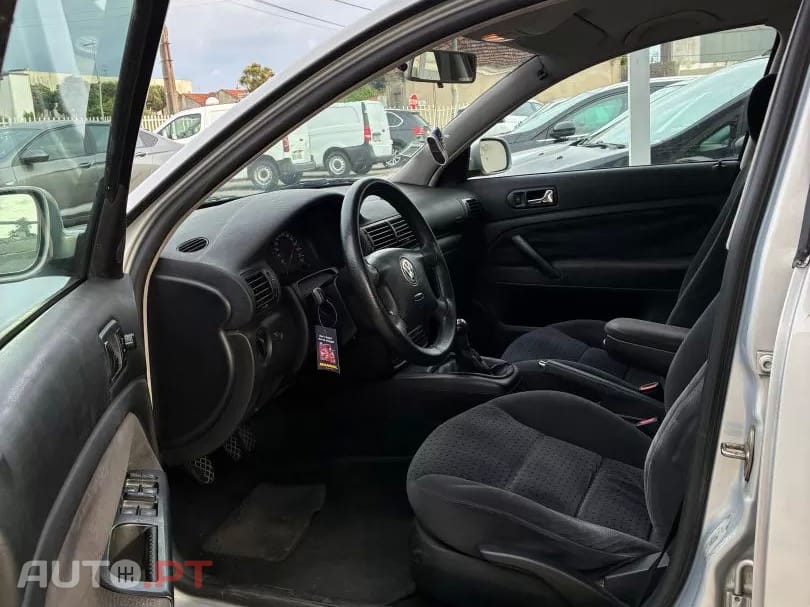 Volkswagen Passat Variant 1.9 TDi Trendline