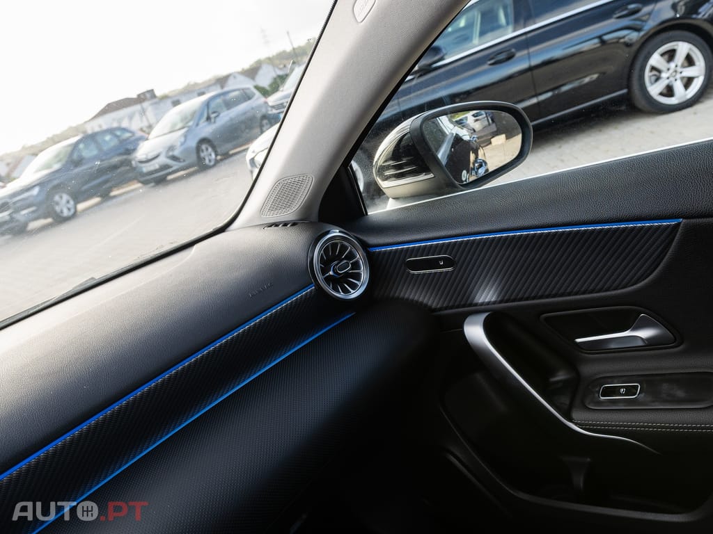 Mercedes-Benz A 200 Progressive Aut. — fotografia 23