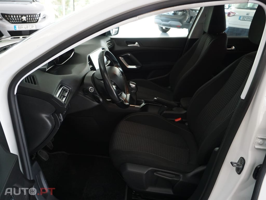 Peugeot 308 SW 1.6 BlueHDi Style