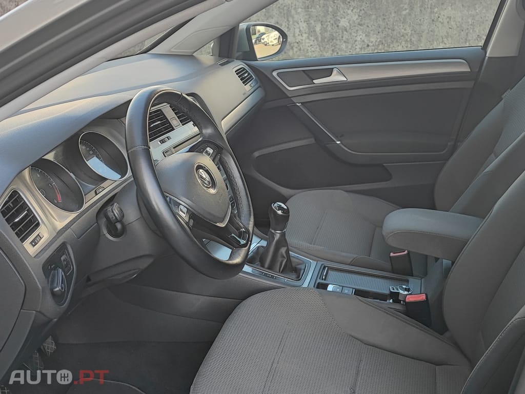 Volkswagen Golf VW Golf VII 1.6 TDI 110cv BlueMotion | Nacional