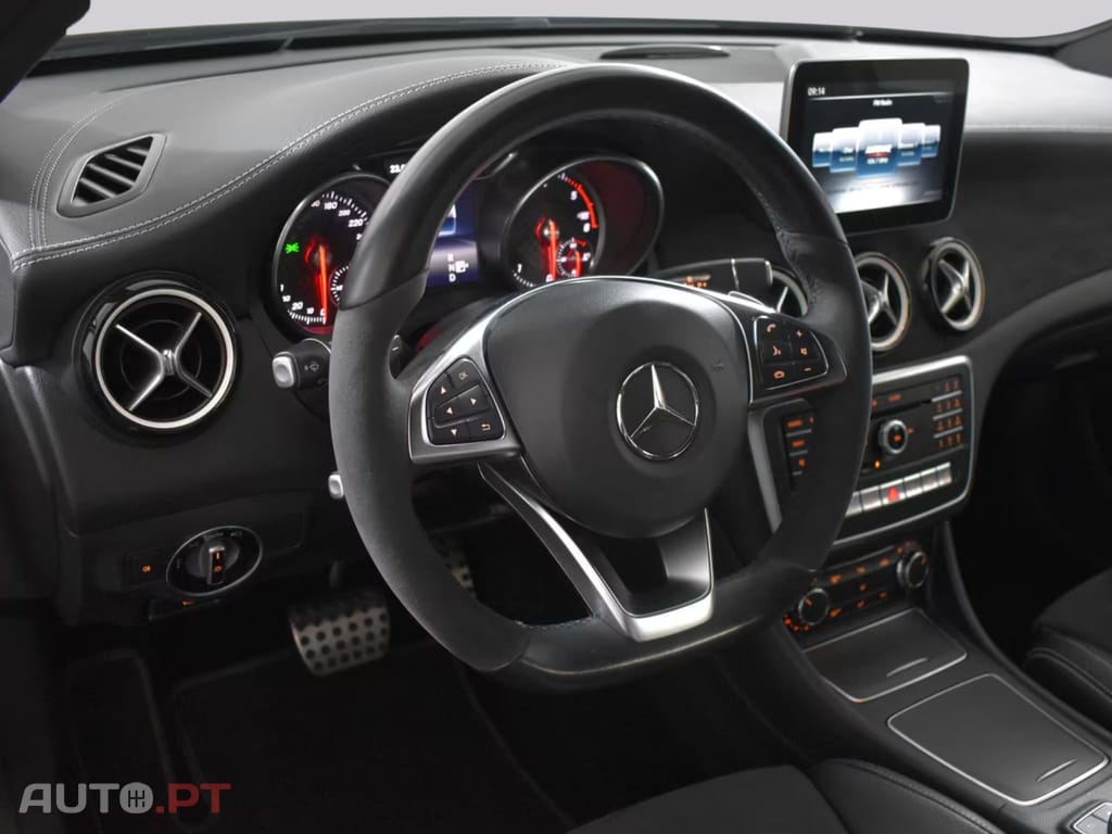 Mercedes-Benz A 220 d AMG-Line PEAK Edition 