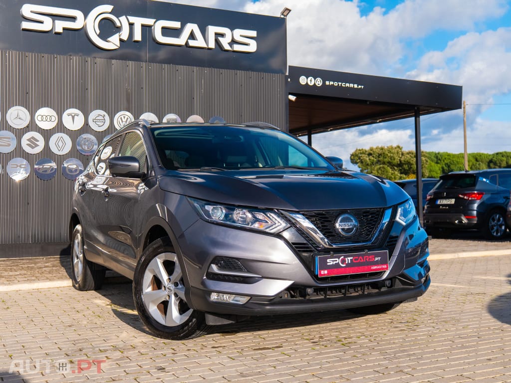 Nissan Qashqai 1.5 dCi N-Connecta