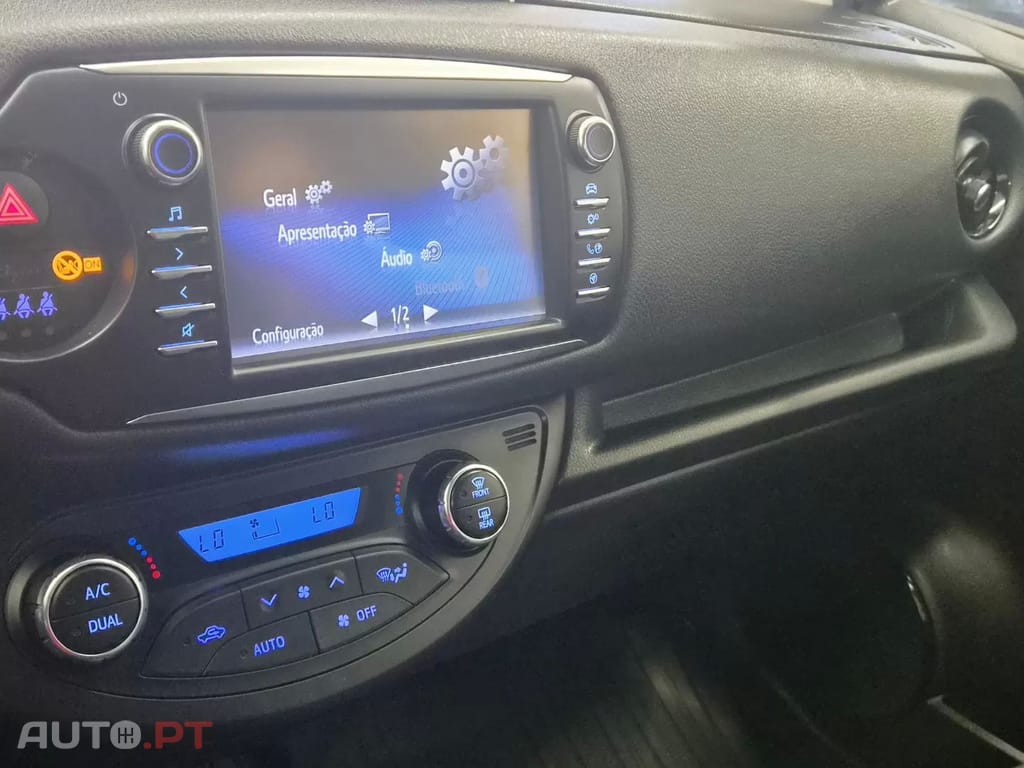 Toyota Yaris 1.5 HSD Comfort+P.Style
