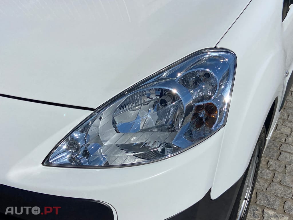 Peugeot Partner 1.6 HDI A/C + 3 LUG.