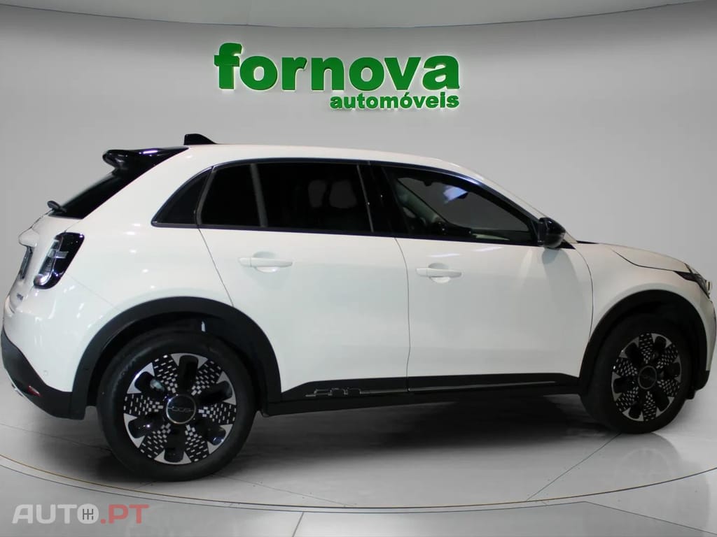 Fiat 600 1.2 Hybrid La Prima