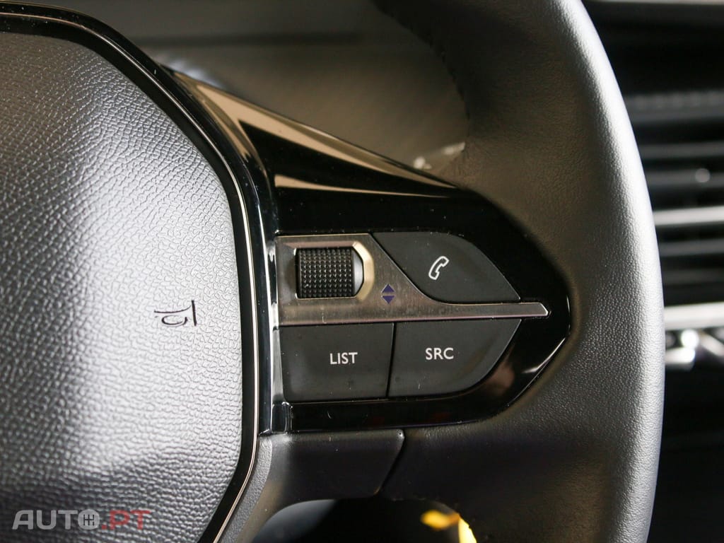 Peugeot 2008 1.2 PureTech Allure