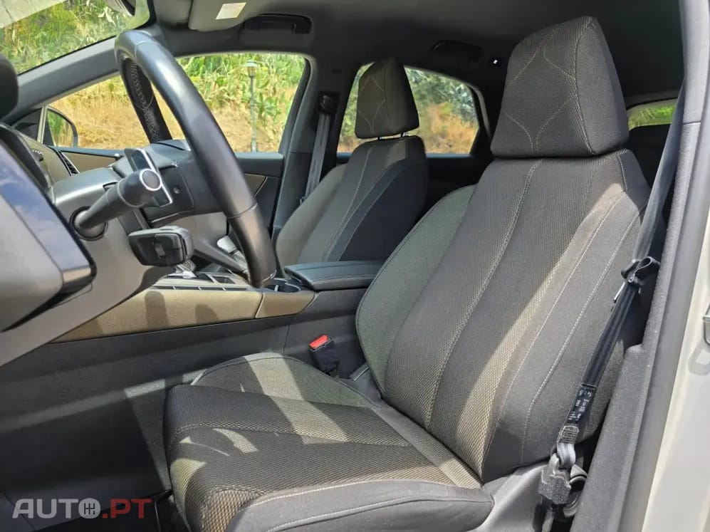 DS DS7 Crossback E-Tense Bastille+ EAT8