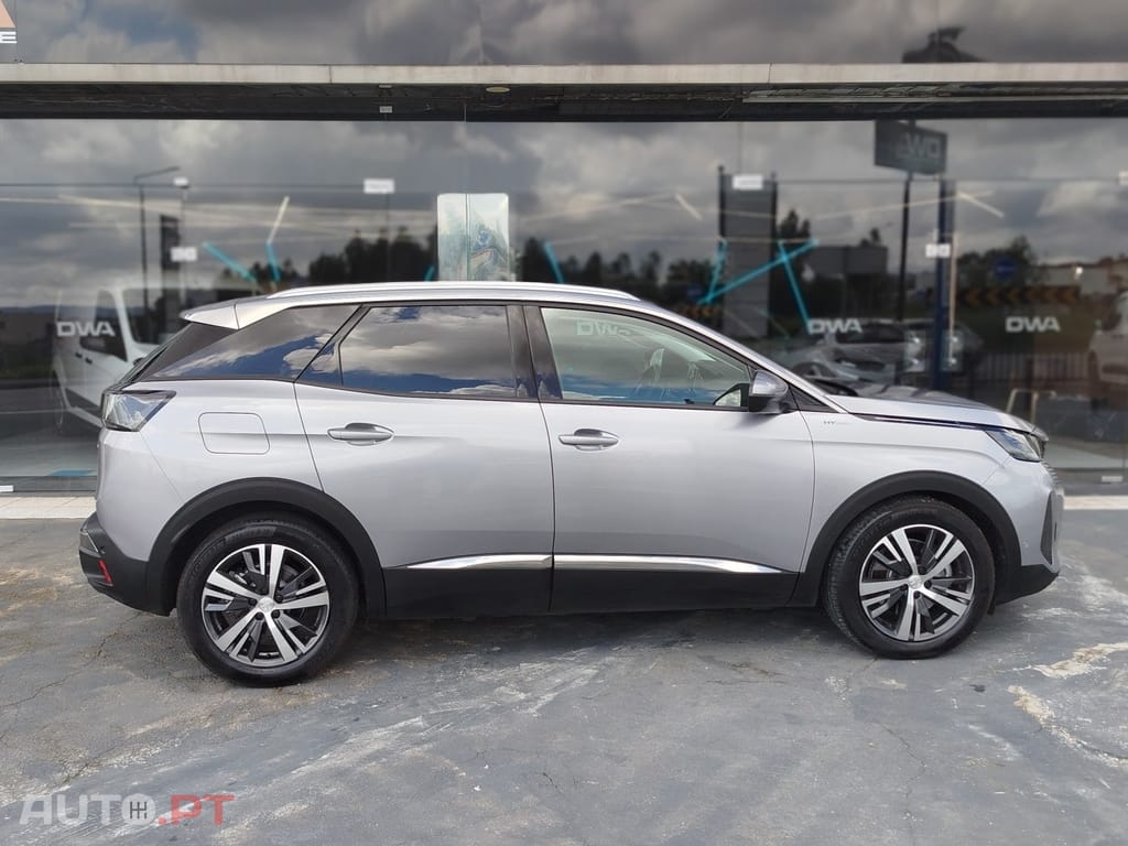 Peugeot 3008 1.6 Hybrid Allure Pack e-EAT8