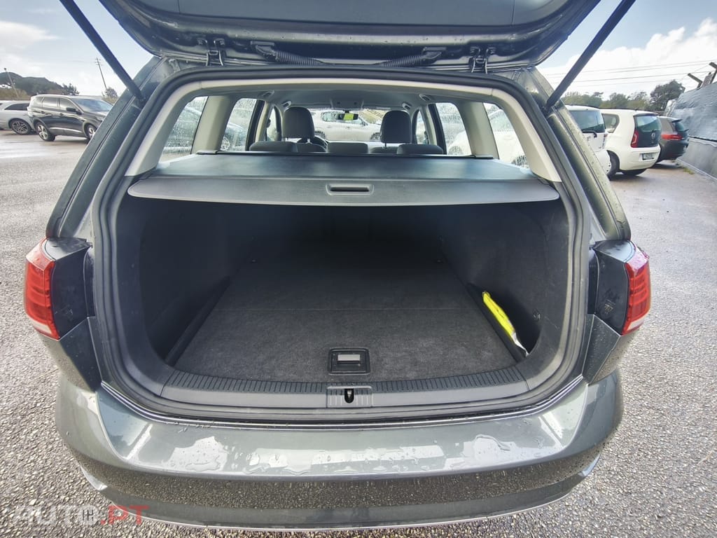 Volkswagen Golf Variant 1.6 TDi Confortline DSG