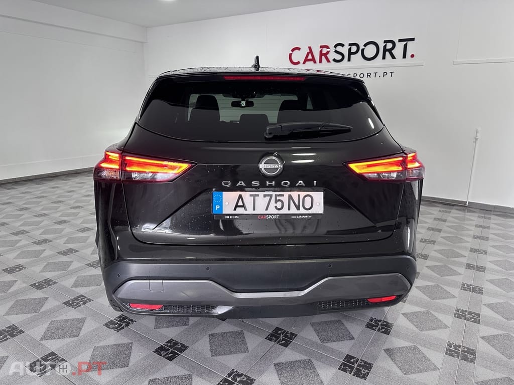 Nissan Qashqai 1.3 DIG-T N-Connecta LED Xtronic
