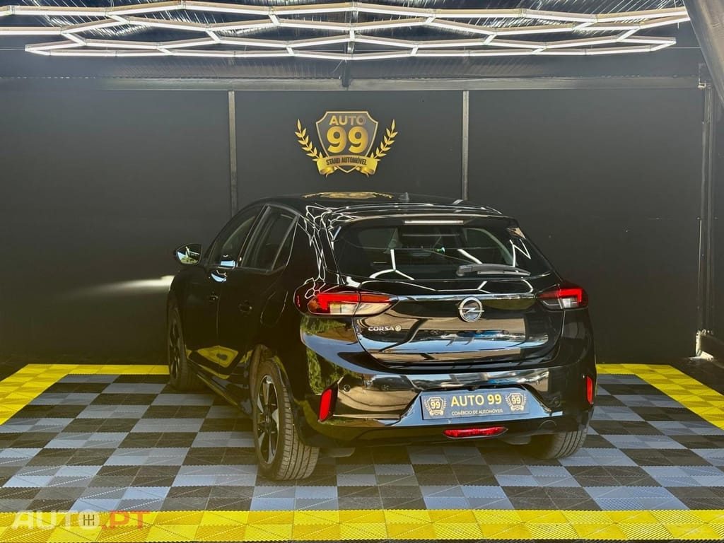 Opel Corsa-E Elegance