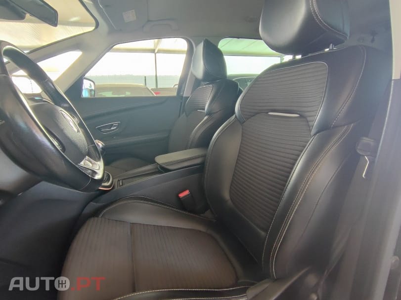 Renault Grand Scénic 1.5 dCi Dynamique S SS