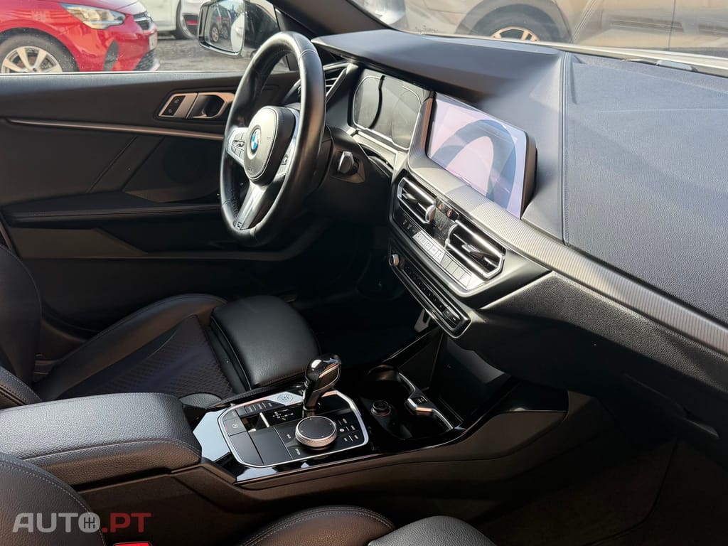 BMW 216 d Pack Desportivo M