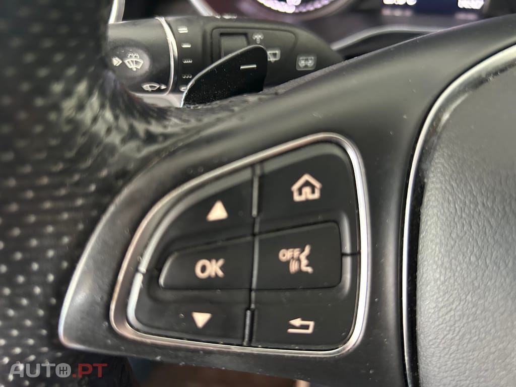 Mercedes-Benz C 300 BlueTEC Hybrid Avantgarde+
