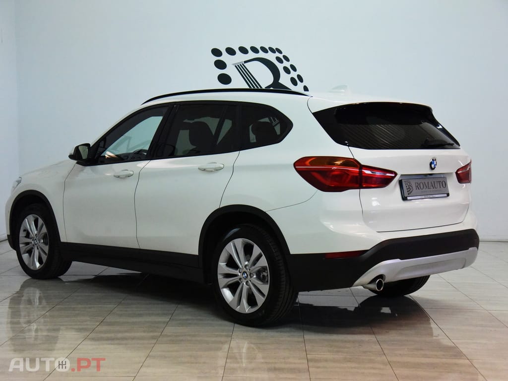 BMW X1 16 d sDrive Advantage — fotografia 8