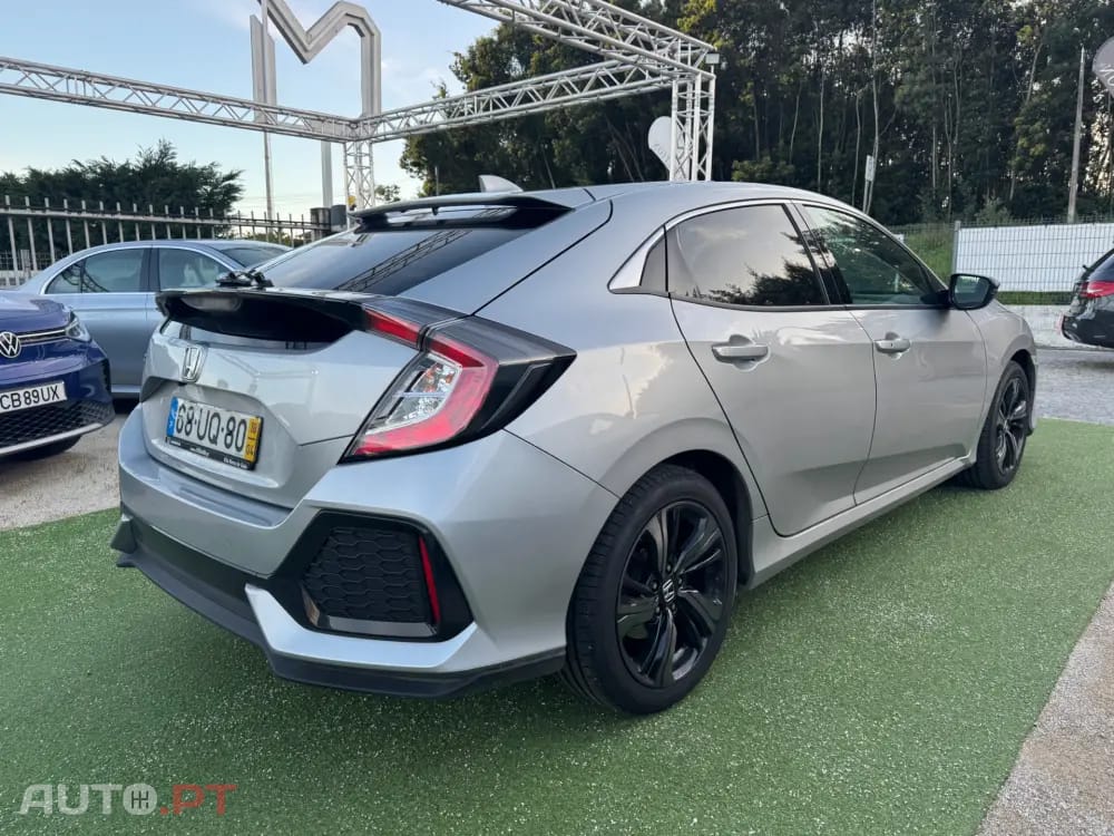 Honda Civic 1.0 i-VTEC Executive Premium