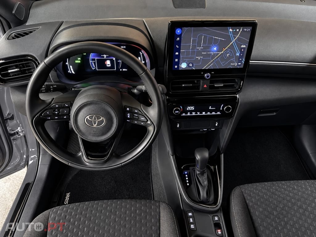 Toyota Yaris Cross 1.5 HDF Premier Edition