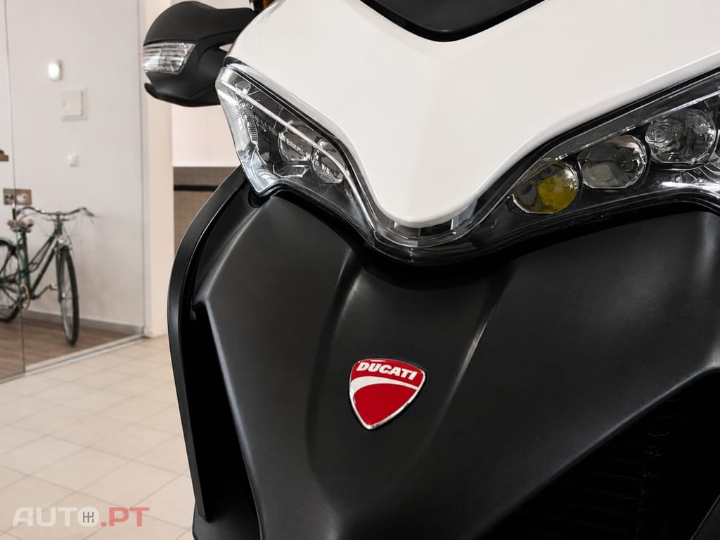 Ducati Multistrada 950 S  GP White