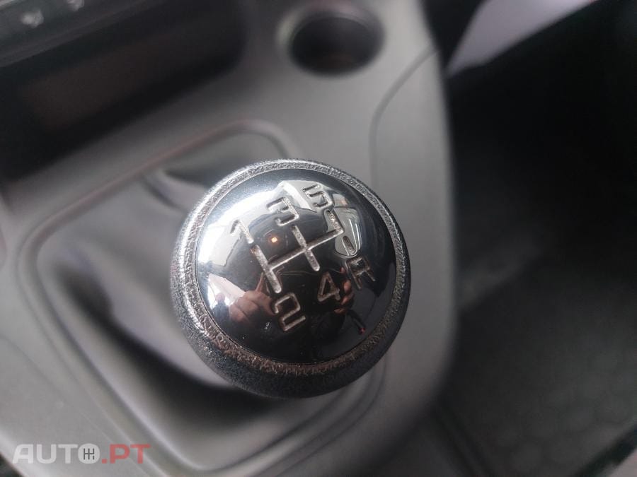 Peugeot Partner 1.5 Bluehdi Pro Standard - IVA Dedutível