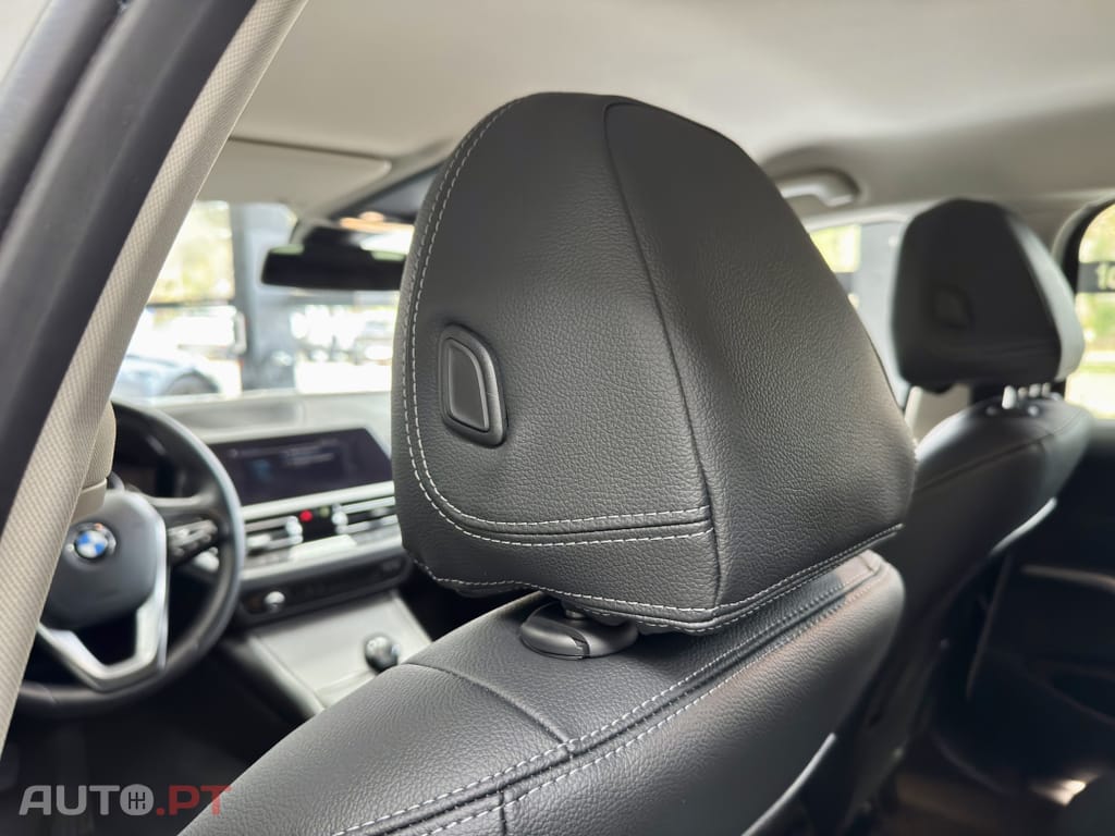 BMW 330 e Touring Corporate Edition Auto