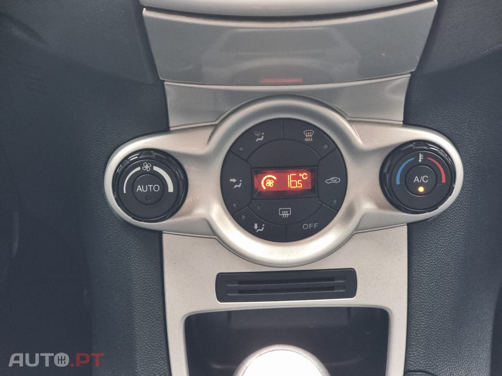 Ford Fiesta 1.25 Titanium