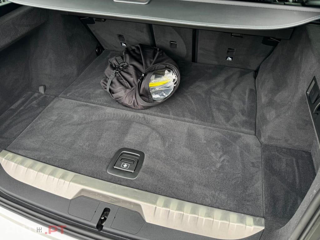 BMW 320 e Touring Corporate Edition Auto