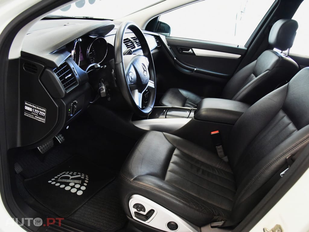 Mercedes-Benz R 320 CDi 4-Matic
