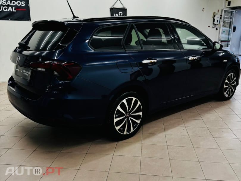 Fiat Tipo 1.3 M-Jet Lounge