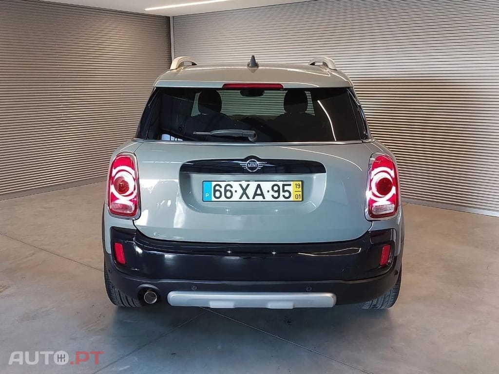 MINI Countryman One D