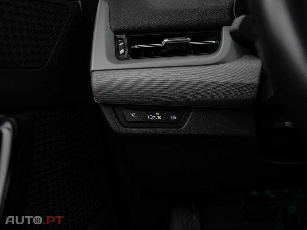 BMW iX1 xDrive30