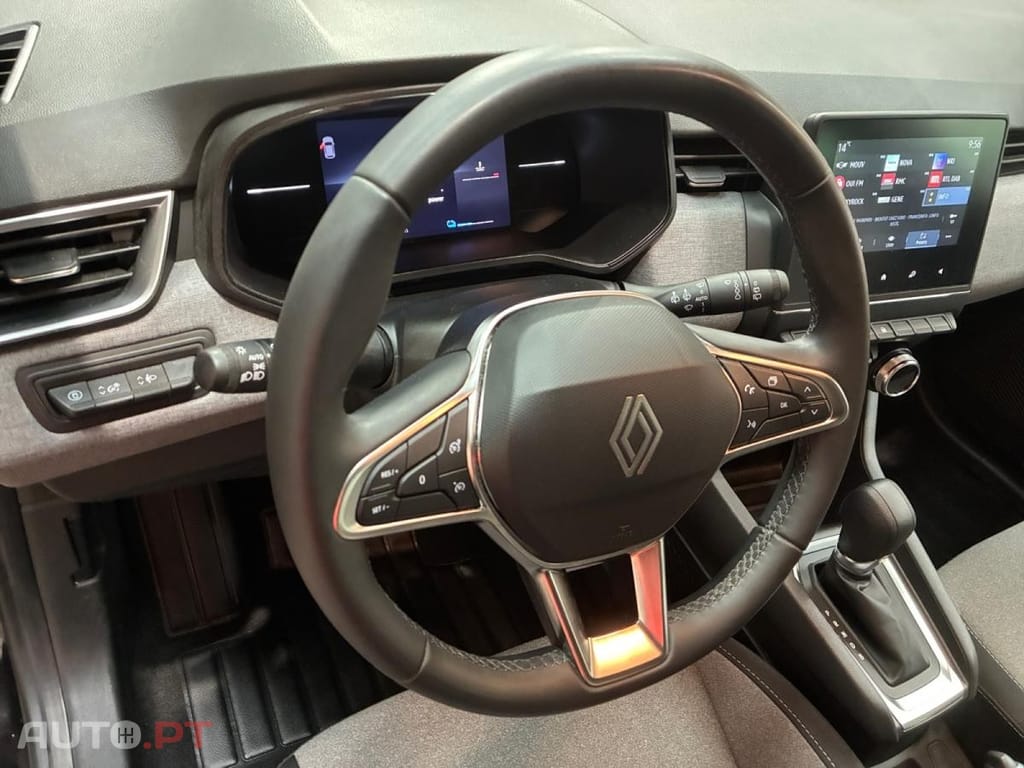 Renault Clio E-Tech Equilibre