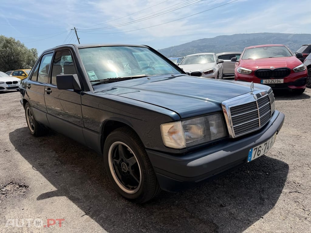 Mercedes-Benz 190 2.5