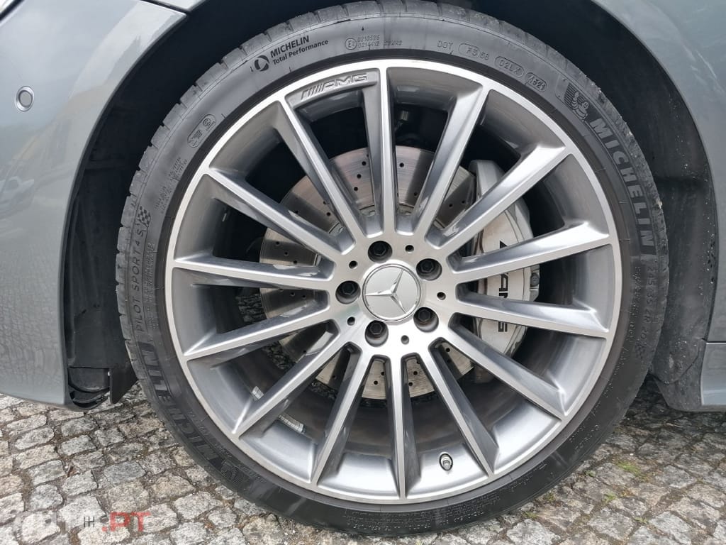 Mercedes-Benz E 53 AMG 4-Matic+