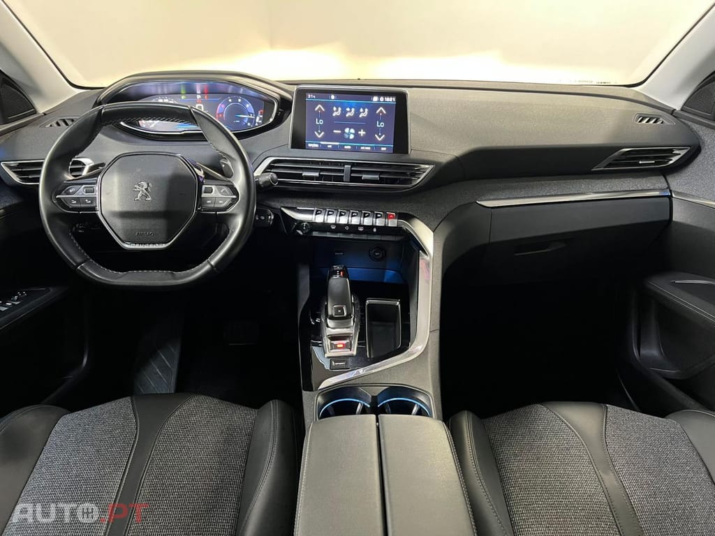 Peugeot 3008 Allure Pack 1.5 BlueHDi 130 EAT8