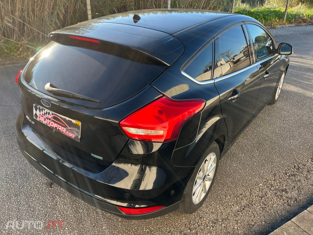Ford Focus 1.0 SCTi Titanium