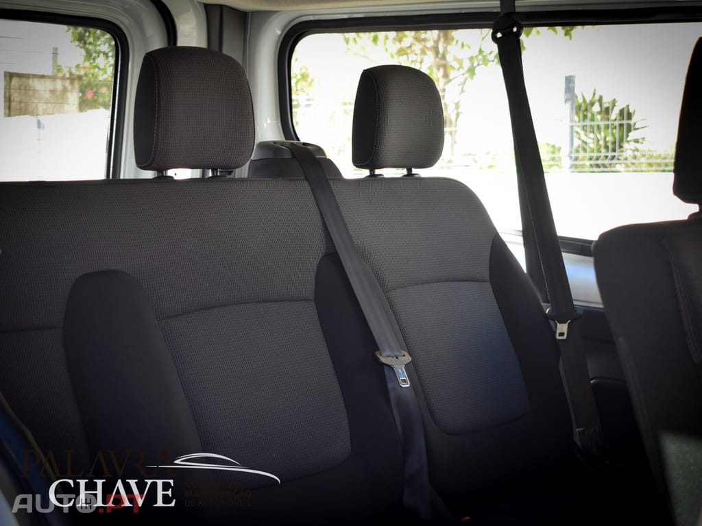 Renault Trafic 9 Lugares 2.0 DCI