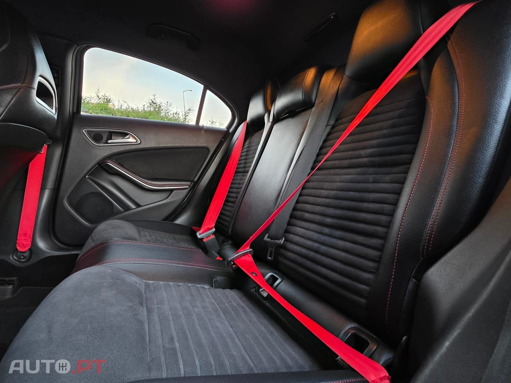 Mercedes-Benz A 180 AMG