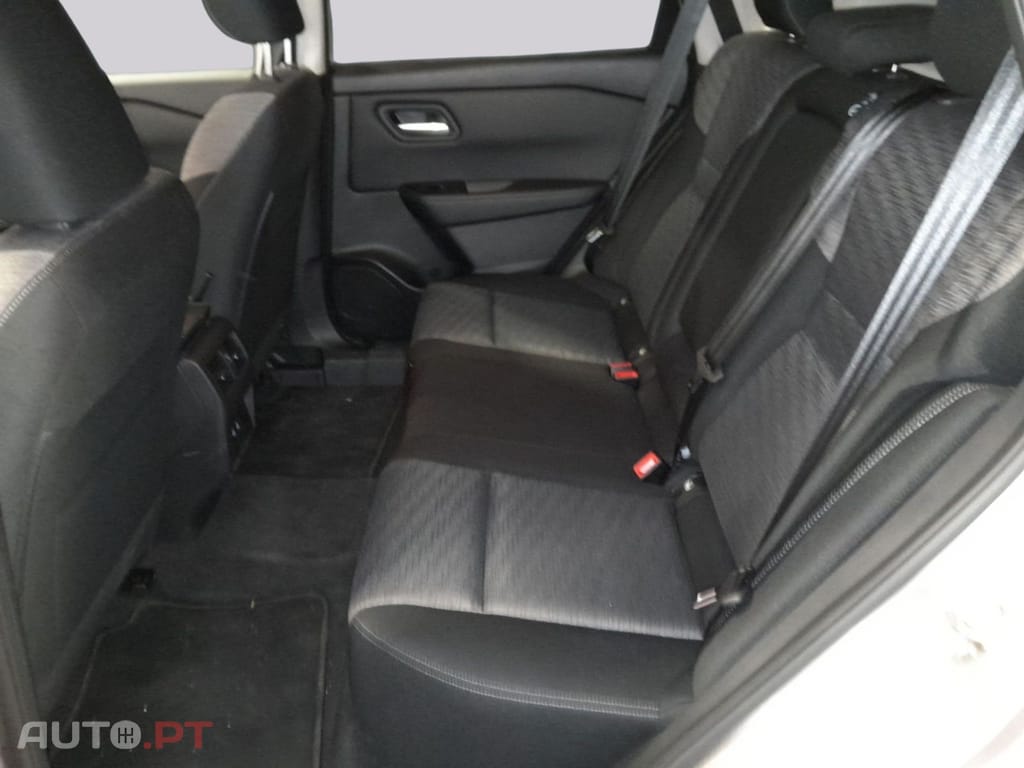 Nissan X-Trail Connecta TE