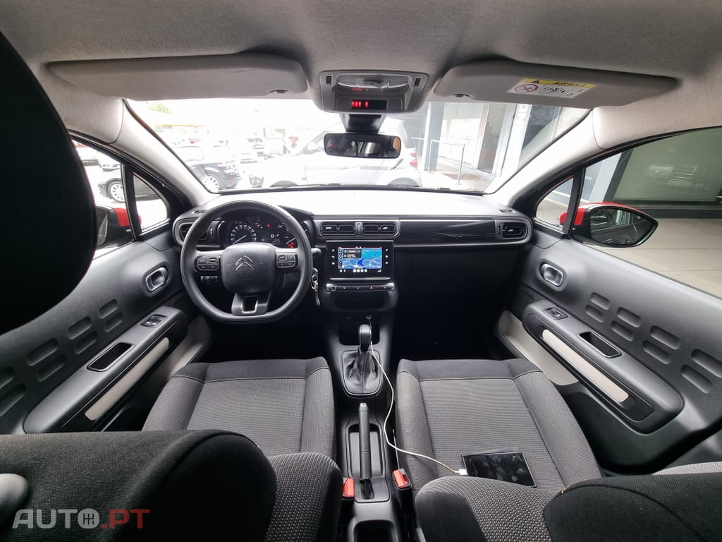 Citroen C3 1.2 PureTech Shine EAT6