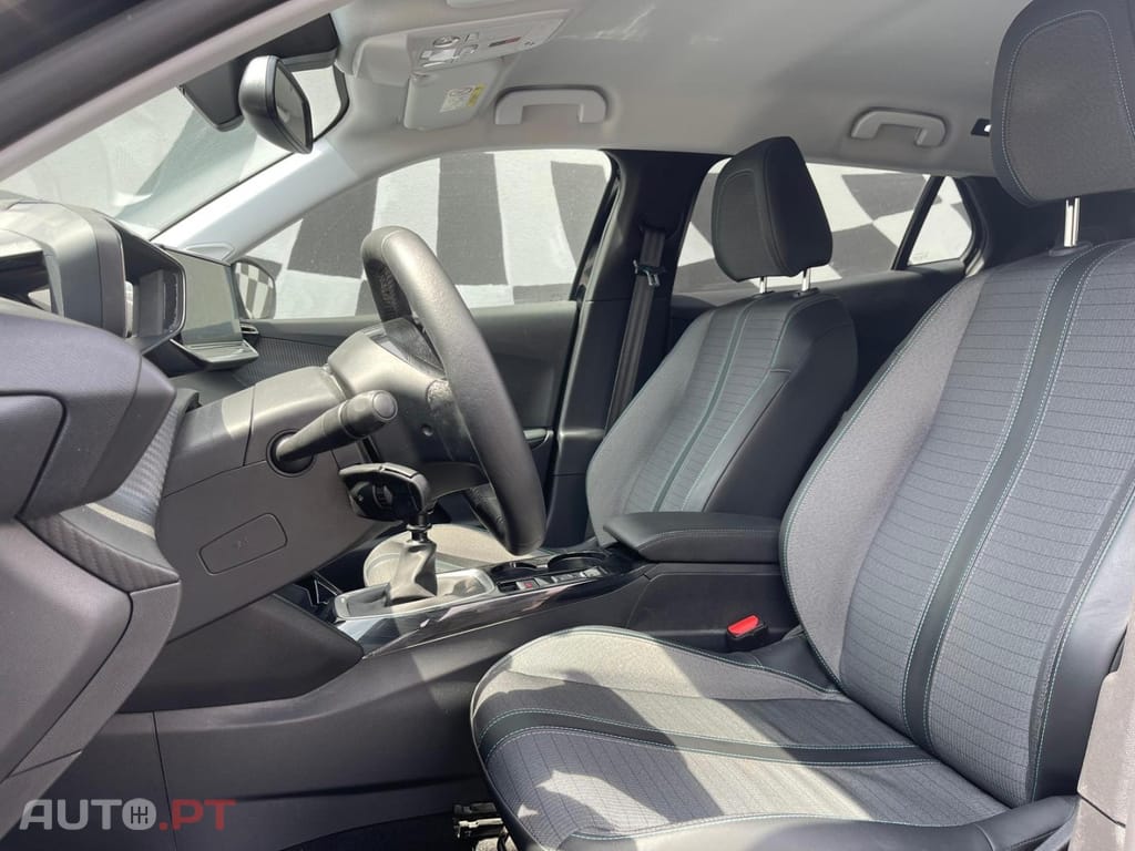 Peugeot 2008 PureTech 100 Stop&Start Allure